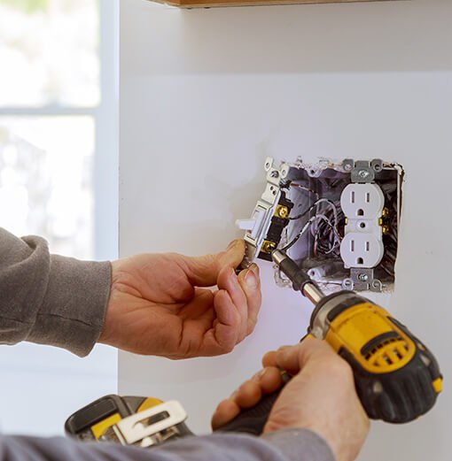 Outlet and switch installation Chicago — replacing an outlet and switch